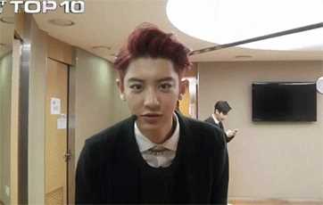 朴灿烈(（韩文名）、Park Chanyeol（官方艺名）)动态图图片图集