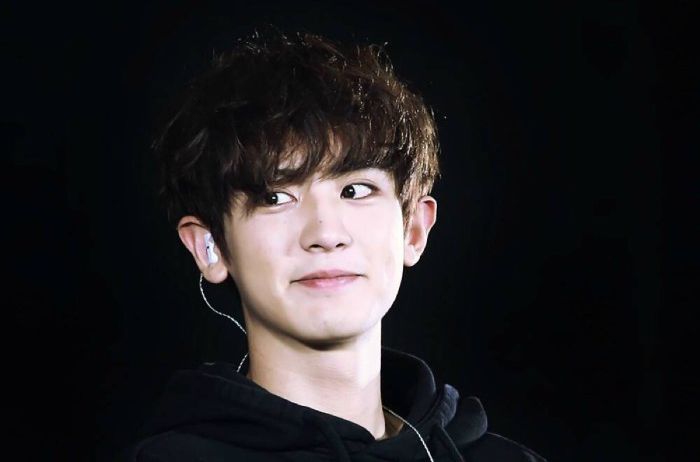 最新朴灿烈(（韩文名）、Park Chanyeol（官方艺名）)性感图片