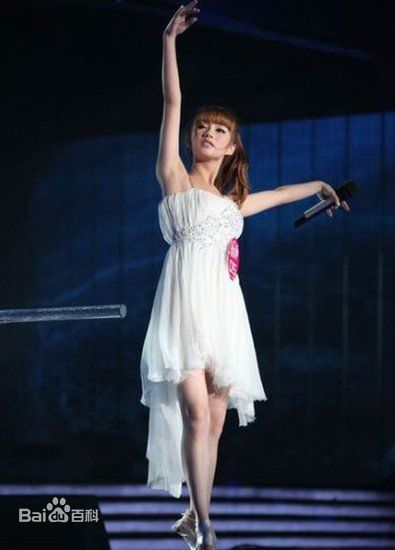 付梦妮(Mini)快乐女声比赛截影壁纸壁纸