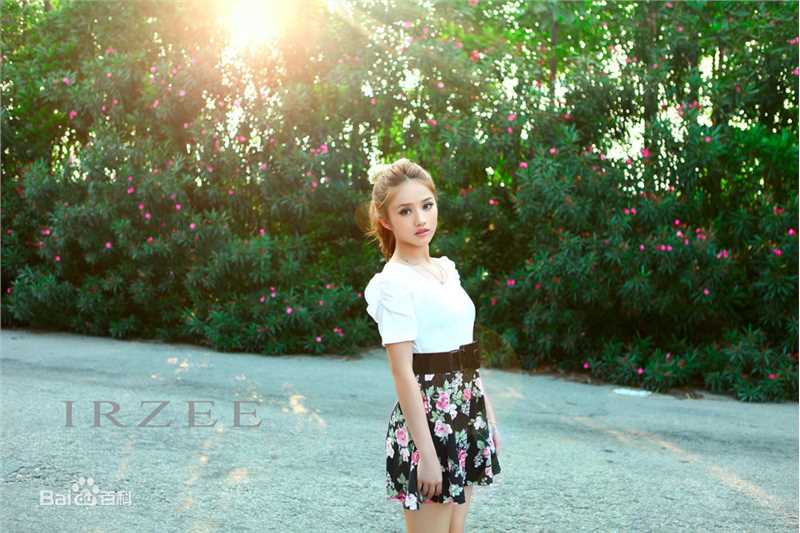 付梦妮(Mini)图册前后照片