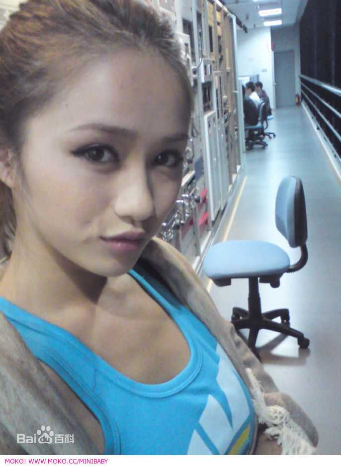 付梦妮(Mini)图册前后照片