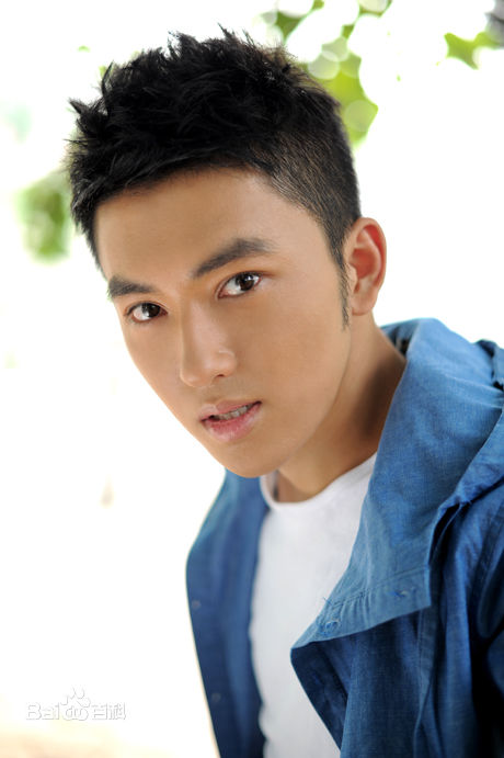 高清邬立朋性感图片