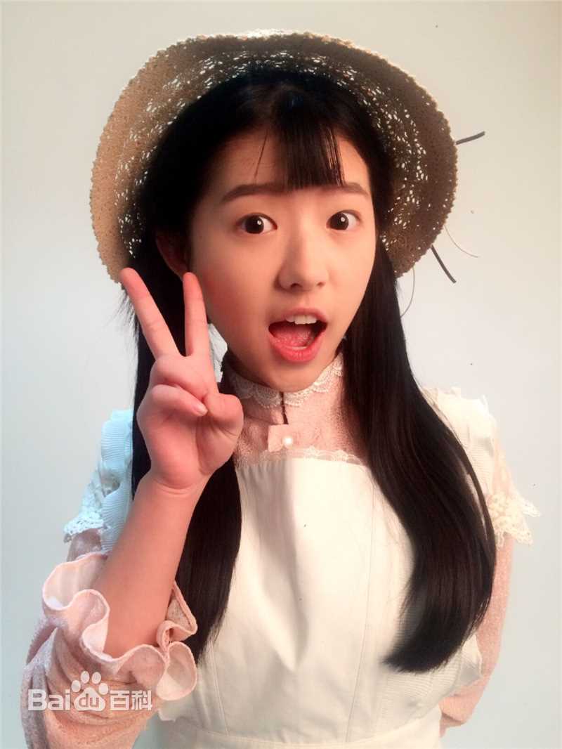 何蓝逗(helandou)《翡翠恋人》剧照