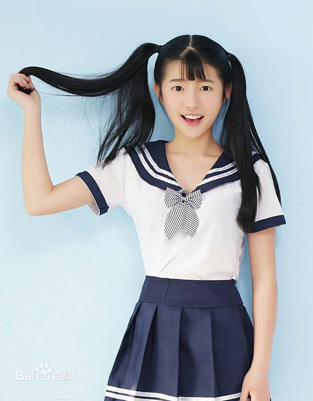 最优质何蓝逗(helandou)生活照