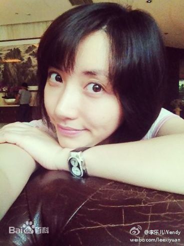 叶思齐(Wendy)生活照壁纸壁纸