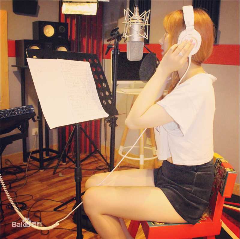 叶思齐(Wendy)生活照壁纸壁纸