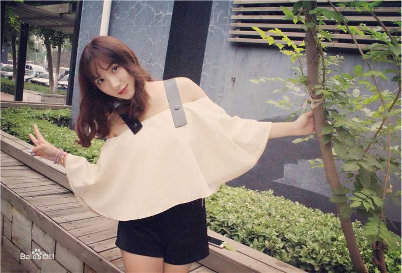 叶思齐(Wendy)生活照壁纸壁纸