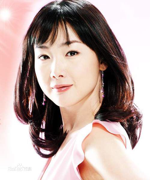 崔智友(Choi Ji-woo ，)图册2素颜照壁纸