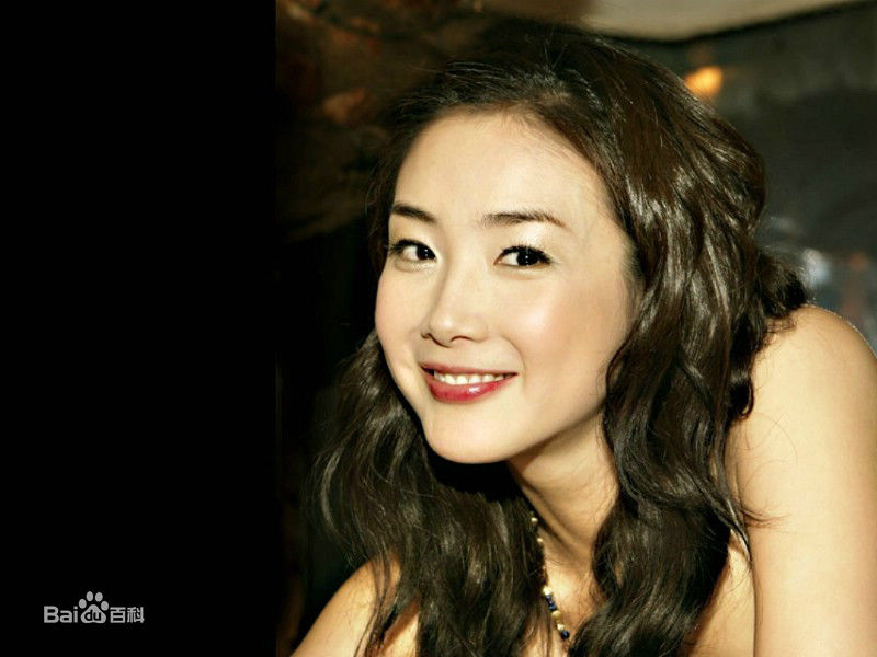 最新崔智友(Choi Ji-woo ，)壁纸