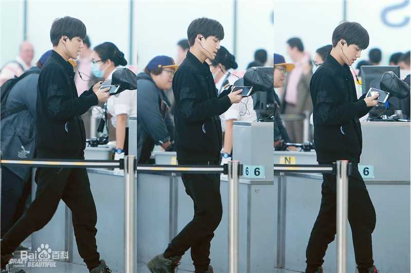 金钟仁(KAI（官方艺名）， ， （韩文名），Kim Jong In)饭拍壁纸壁纸