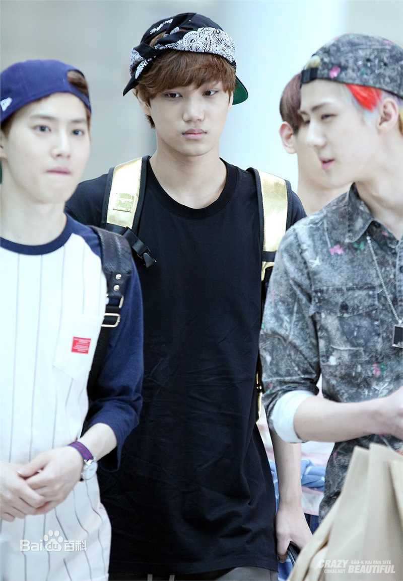 金钟仁(KAI（官方艺名）， ， （韩文名），Kim Jong In)节目照性感图片图集