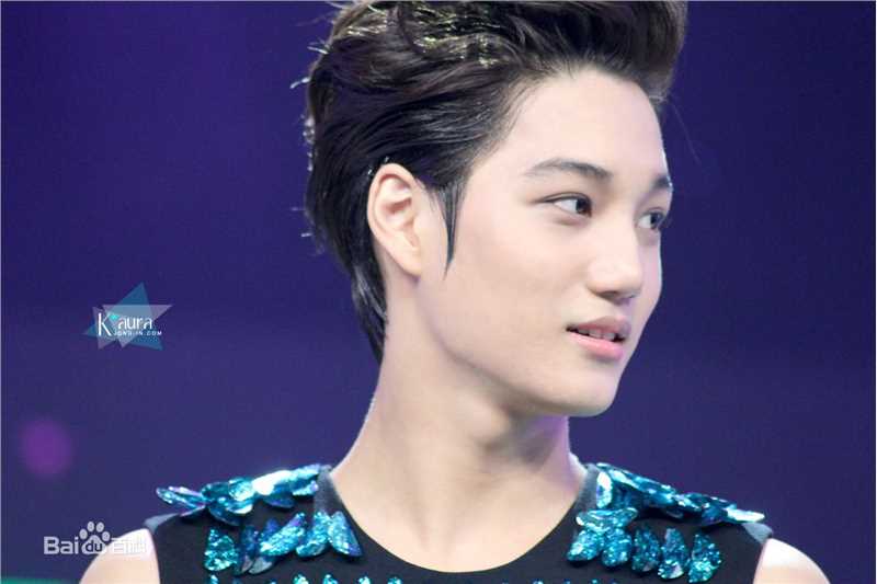 金钟仁(KAI（官方艺名）， ， （韩文名），Kim Jong In)节目照性感图片图集