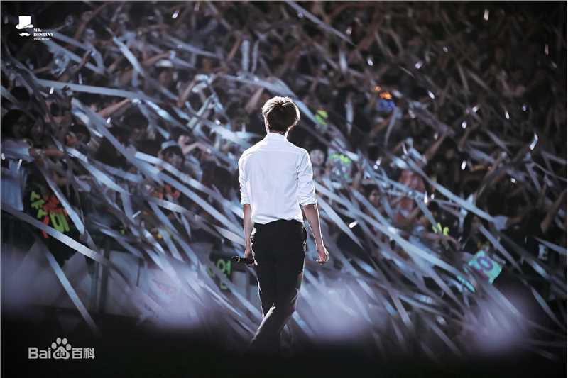 金钟仁(KAI（官方艺名）， ， （韩文名），Kim Jong In)舞台照素颜照相册