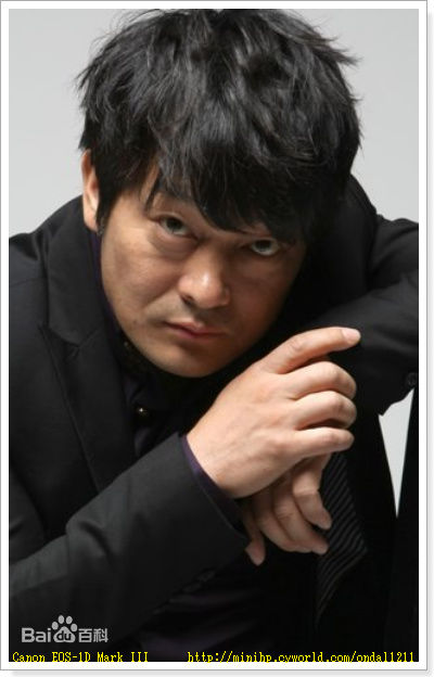 最新赵成夏性感图片