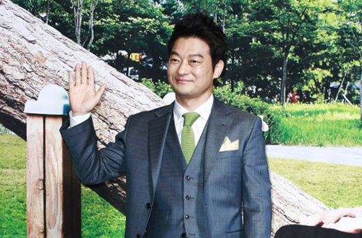 最优质赵成夏生活照