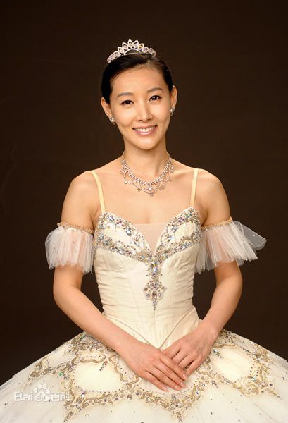 最新都知嫄(；Do Ji Won；ト ジウォン)性感图片