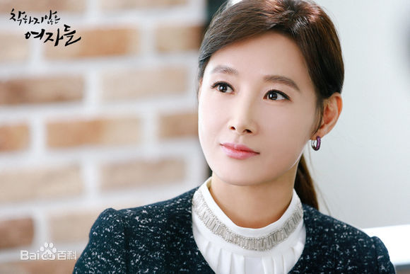 都知嫄(；Do Ji Won；ト ジウォン)不善良的女人们性感图片图集