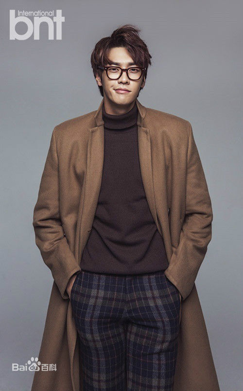 金英光(；Young Kim)最优质画报杂志照相册