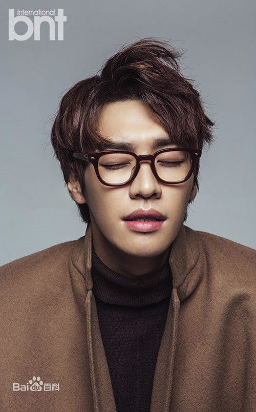 金英光(；Young Kim)最优质画报杂志照相册