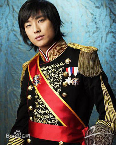 最优质朱智勋(，チュ ジフン)素颜照