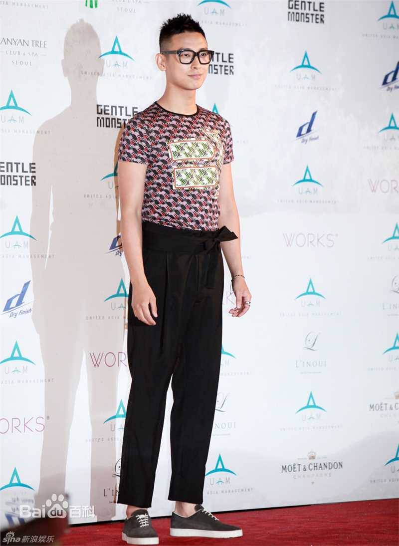 最新朱智勋(，チュ ジフン)精彩图册