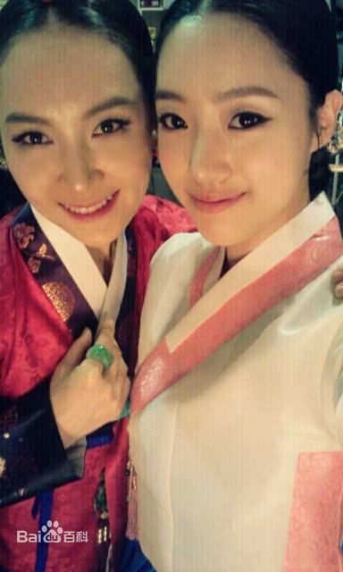 高清蔡时那()图片