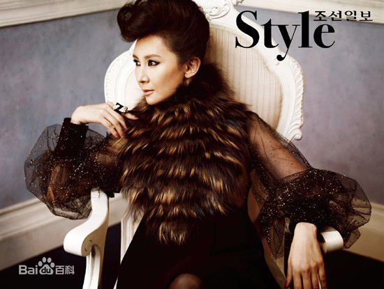 蔡时那()前后照片