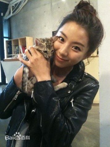 朴秀真(Park Soojin)朴秀珍twitter照片生活照相册