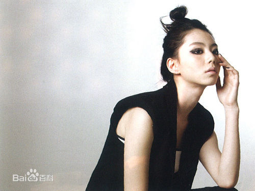 朴秀真(Park Soojin)精选朴秀珍个人杂志图册