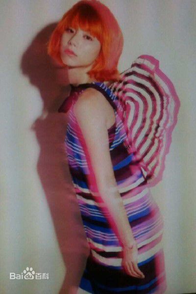 朴秀真(Park Soojin)精选朴秀珍个人杂志图册