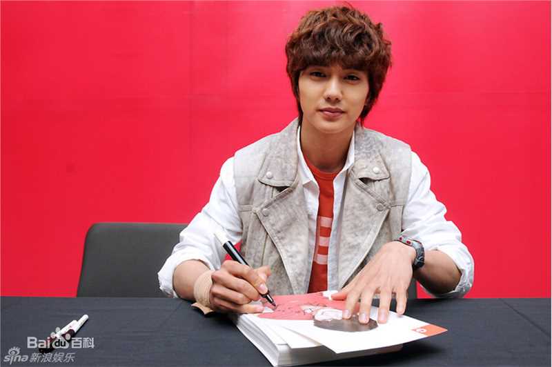 最新俞承豪(,Yoo Seung Ho,ユ スンホ)精彩图册