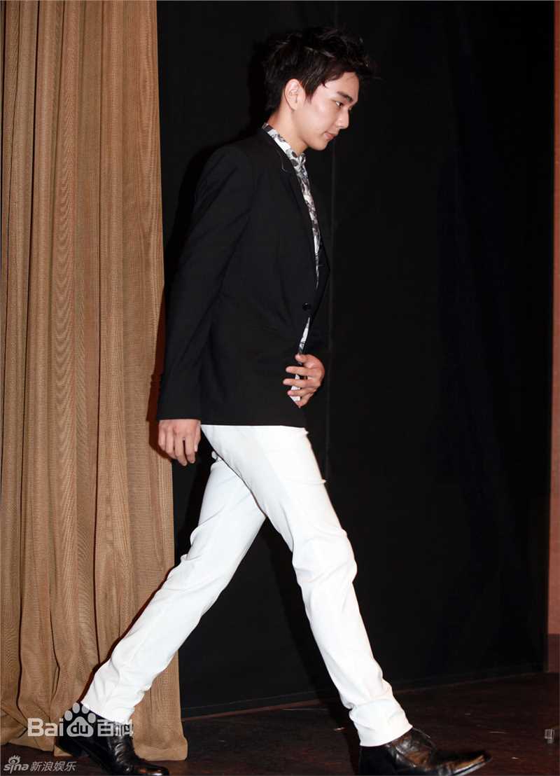 高清俞承豪(,Yoo Seung Ho,ユ スンホ)俞承浩精彩图册