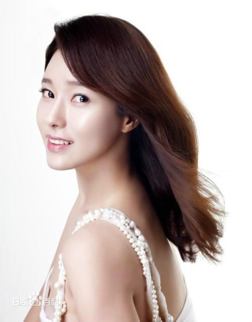 吴智恩的影视剧照