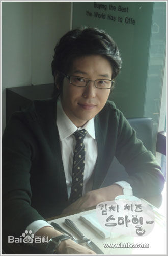 严基俊( ( Um Ki Joon ))电视剧性感图片图集