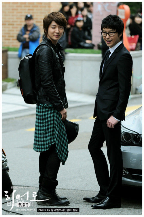 严基俊( ( Um Ki Joon ))电视剧性感图片图集