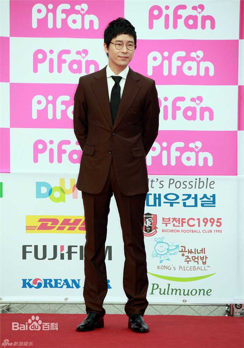 最全严基俊( ( Um Ki Joon ))精彩图册