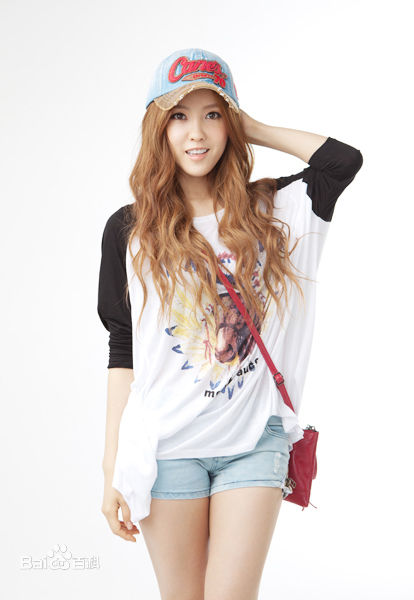 朴孝敏(HyoMin)时尚图集壁纸壁纸