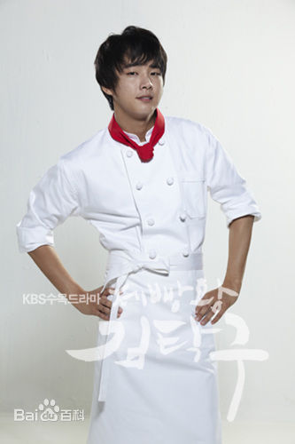 尹施允(，Yun Si Yun，ユン シユン，Yoon Si Yoon)面包王金卓求 高清剧照