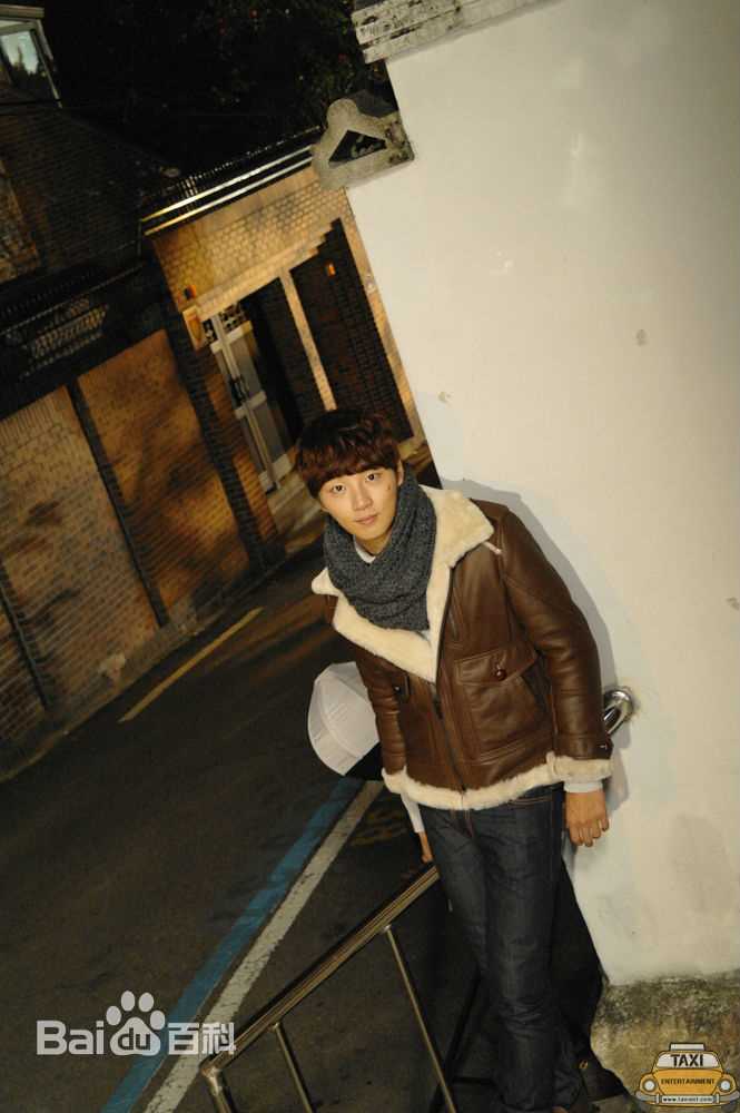 尹施允(，Yun Si Yun，ユン シユン，Yoon Si Yoon)我也是花 最优质剧照