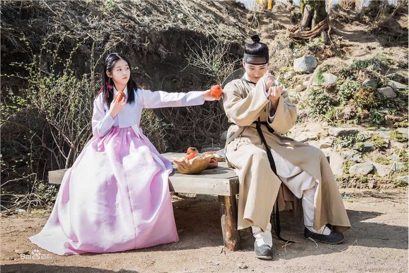 尹施允(，Yun Si Yun，ユン シユン，Yoon Si Yoon)魔女宝鉴 高清剧照