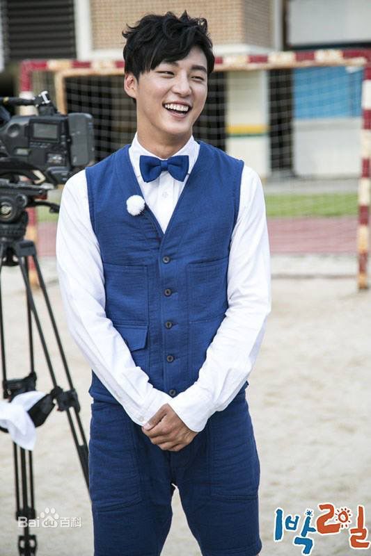 尹施允(，Yun Si Yun，ユン シユン，Yoon Si Yoon)2天1夜 最新剧照