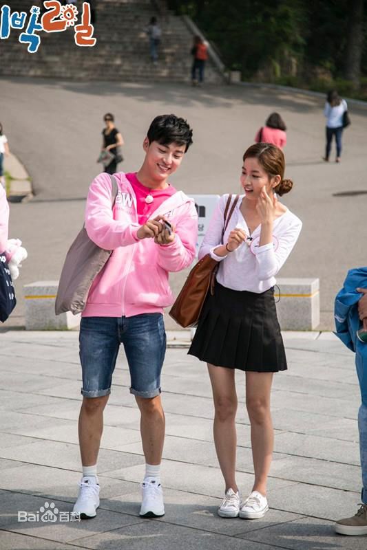 尹施允(，Yun Si Yun，ユン シユン，Yoon Si Yoon)2天1夜 最新剧照