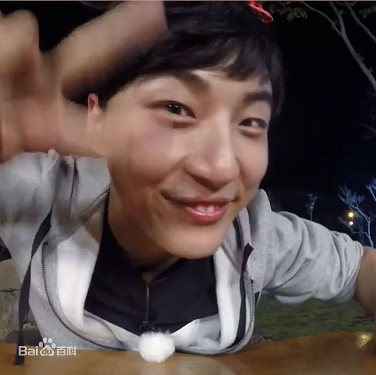 尹施允(，Yun Si Yun，ユン シユン，Yoon Si Yoon)2天1夜 最新剧照