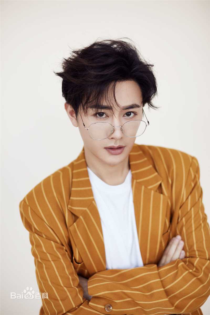 王佑硕最新壁纸