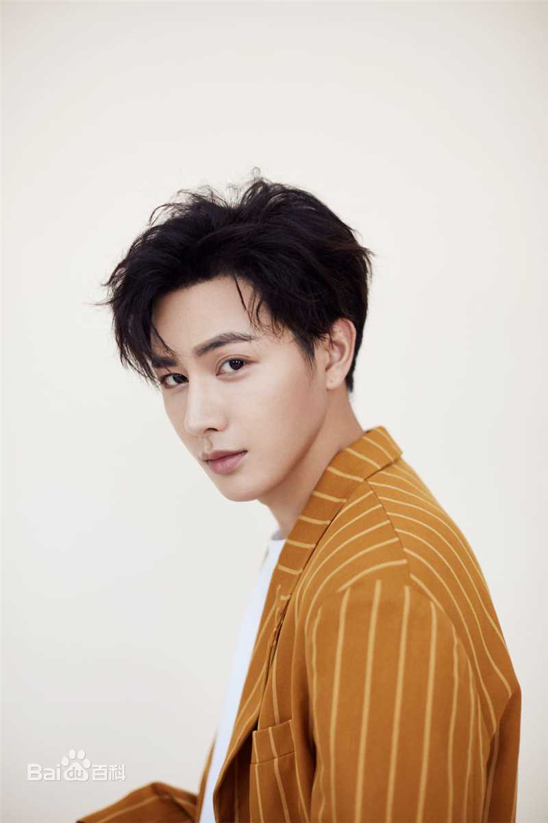 王佑硕最新壁纸