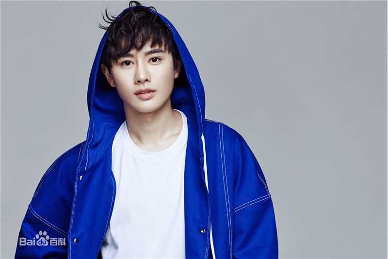 王佑硕最新壁纸