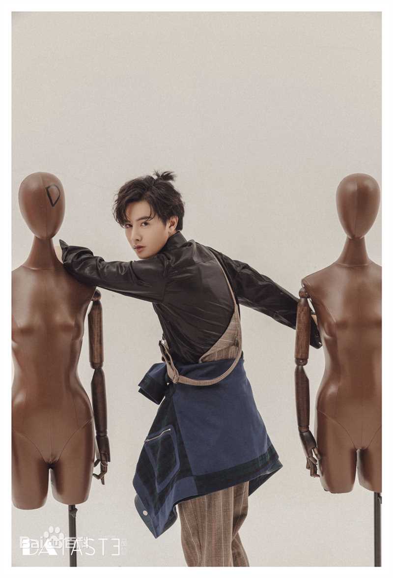 王佑硕最新壁纸