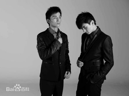 许之糯时尚大片壁纸壁纸