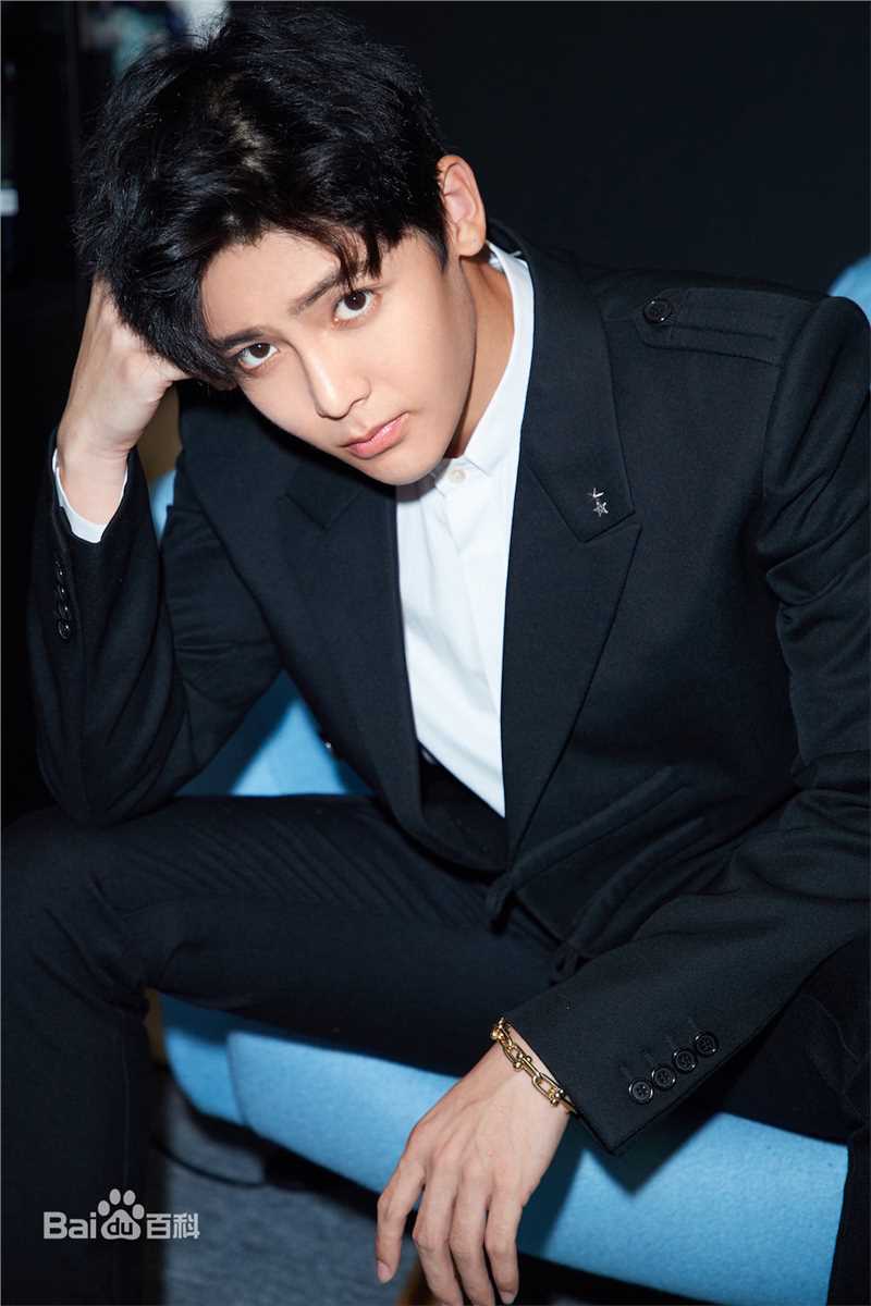 侯明昊(Neo)活动照性感图片图集