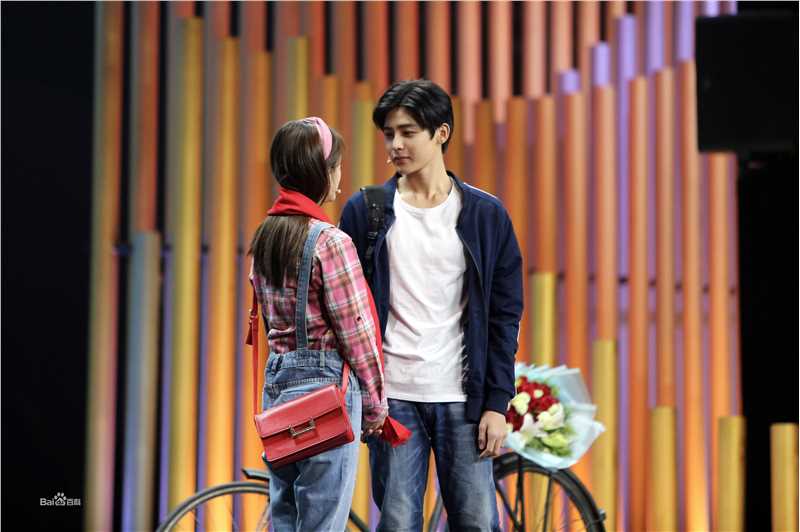 侯明昊(Neo)演员的诞生图片图集